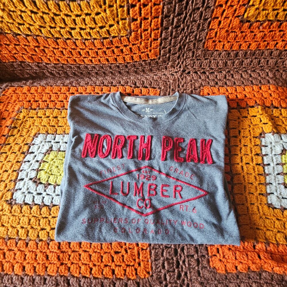 North Peak Lumber Co. Outdoors Collection Men's Med T-shirt